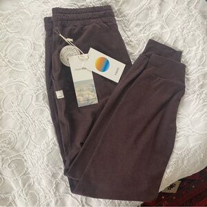 NEW Vuori joggers XS